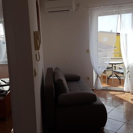 Zagi Apartamento Povljana Quarto foto